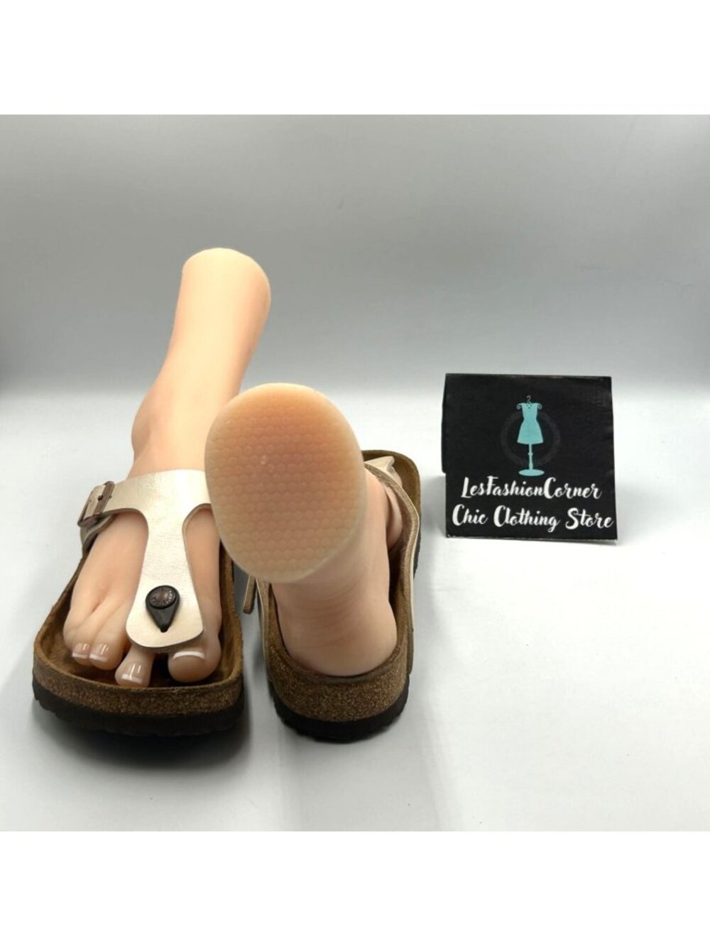 Birkenstock Women’s Beige Leather Gizeh Cork Sole Sandals Size 7 3648 - Picture 12 of 16